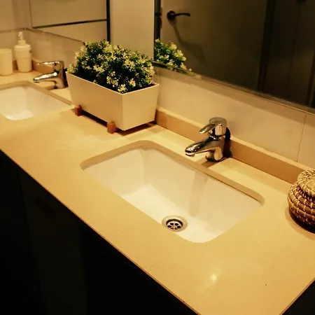 Travel Habitat Gran Via Ruzafa Apartment Valencia